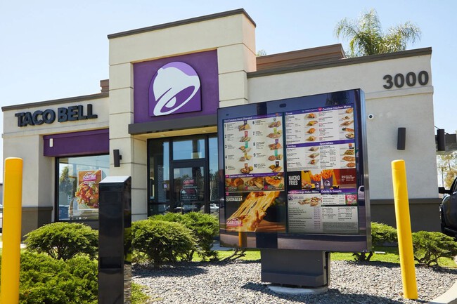 Taco Bell Drive Thru