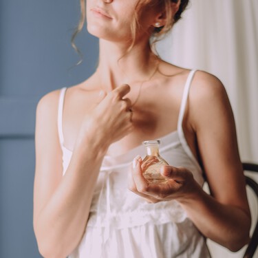 El olor de nuestro cuerpo cambia durante la menopausia. Las (malditas) hormonas tienen la culpa