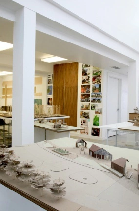 Espacios para trabajar: De Leon & Primmer Architecture Workshop