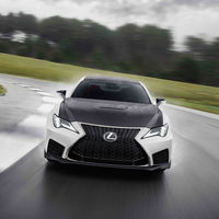 Lexus RC F Fuji Speedway Edition: una edición limitada con los 479 CV del coupé nipón y cargada chucherías deportivas