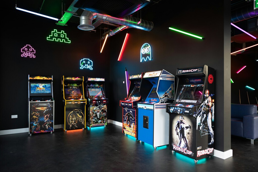 Los más nostálgicos están de suerte: Esta máquina recreativa con WiFi y marquesina iluminada se desploma y marca precio mínimo histórico. Noticias en tiempo real