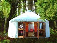 Alojarse en una yurta para las vacaciones