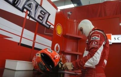 Schumi teme por su motor para Malasia