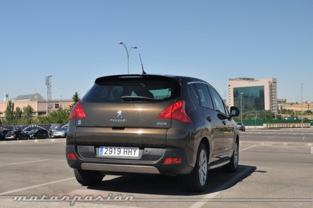Peugeot 3008 HYbrid4