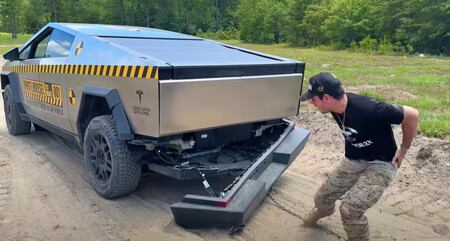 Cybertruck Whistlin Diesel Prueba
