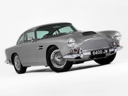 Aston Martin DB4