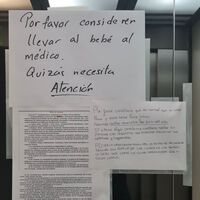 "Consideren llevar al bebé al médico. Quizá necesita atención": la queja de un vecino por el llanto de un bebé y la respuesta de los padres