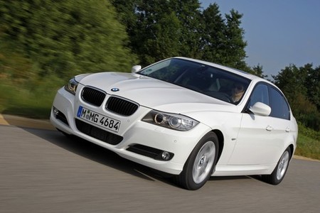 Agosto, por fin un poco de aire en las ventas de coches