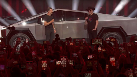 Elon Musk Tesla Cybertruck 1