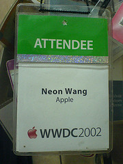 Colección de imágenes de pases para las conferencias Apple desde 1995 hasta 2002