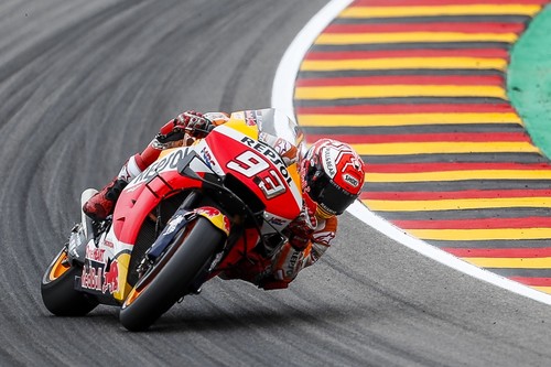 ¡Aplastante! Marc Márquez domina en Alemania para conseguir su décima consecutiva en Sachsenring