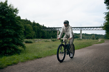 BMW i Vision AMBY: la primera bicicleta eléctrica de BMW llega cargada de tecnología, con 300 km de autonomía y tres modos de conducción