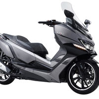 El Daelim XQ2 300 llega como la opción asequible para los scooter medios por 3.595 euros