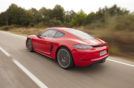 Porsche 718 Cayman