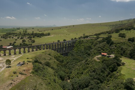 Arcos del Sitio, el acueducto de la época Virreinal en Edomex, donde puedes hacer ecoturismo y disfrutar de la naturaleza