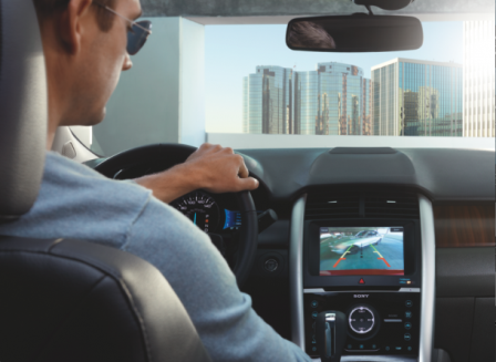 Cinco gadgets que debes traer en el auto