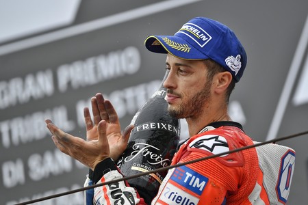 Andrea Dovizioso: "Estoy satisfecho con el podio. Era demasiado arriesgado seguir a Márquez"