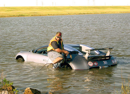 Dolorpasión™: el Bugatti Veyron que quería cruzar los mares