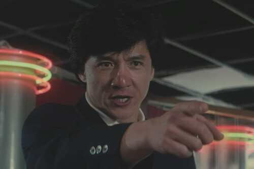 Si quieres ver cómo se hace buen cine de acción, sólo tienes que prestar atención a una escena de Jackie Chan