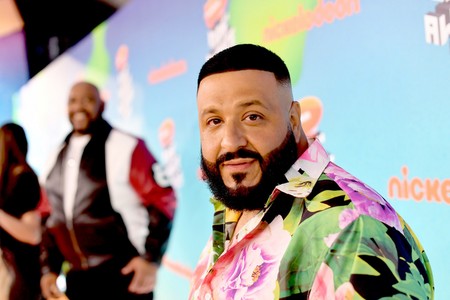 Los mejores prints de primavera (y cómo llevarlos) se vieron en la alfombra roja de los La alfombra roja de los Kids' Choice Awards
