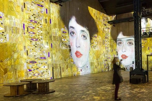 Atelier des Lumières: el primer Centro de Arte Digital abre en París, a lo grande, con Gustav Klimt