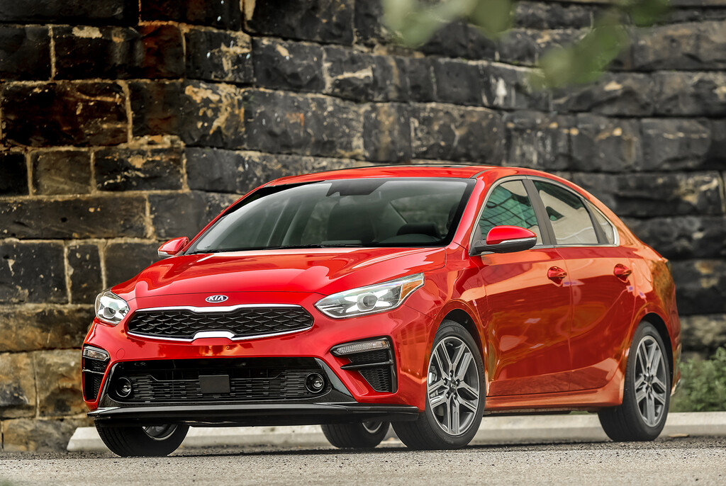 El KIA Forte 2021 estrena infotenimiento en México, ahora con pantalla de 10.25
