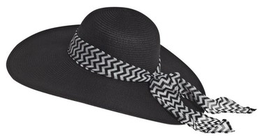 Pronto volverá la primavera y con ella los complementos de estilo navy a nuestras vidas