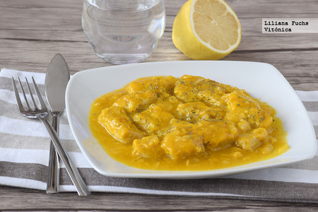 Atún en salsa de mango al curry. Receta saludable