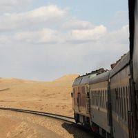 14 curiosidades sobre los 100 años del Transiberiano, el tren que atraviesa 7 horarios distintos