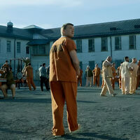 Solo 8 episodios y número 1 en 75 países. La miniserie de Netflix con la estrella de la saga de ciencia ficción más grande de la historia 