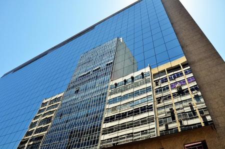 Empieza la "espantada" del MAB: Carbures al mercado continuo