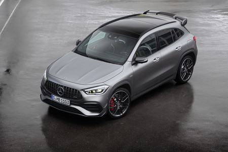 Mercedes Amg Gla 45 2021 11