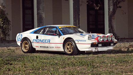 Este Ferrari 308 GTB Grupo 4 está listo para ser tu próximo coche de carreras