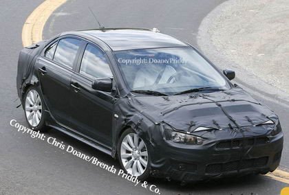 Mitsubishi Evo X, nuevas fotos espía