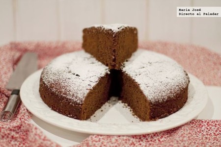 Bizcocho esponjoso de Nesquik y vino tinto. Receta con Thermomix