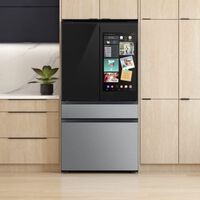 La nevera de Samsung empieza a mirar la cocina con otros ojos: Gemini y la nueva Bixby llegan al Family Hub