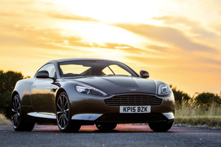Quizá encuentres tu próximo fondo de pantalla entre estas 11 fotos del Aston Martin DB9 GT