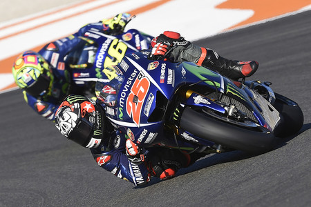 ¿Regreso al futuro? Valentino Rossi y Maverick Viñales recuperan el chasis 2016 para buscar soluciones en 2018