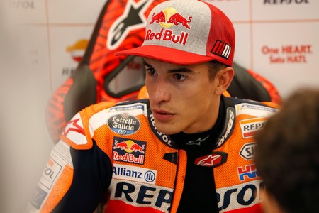 Los pilotos de MotoGP no están contentos con el reasfaltado de Silverstone: "Es un desastre"