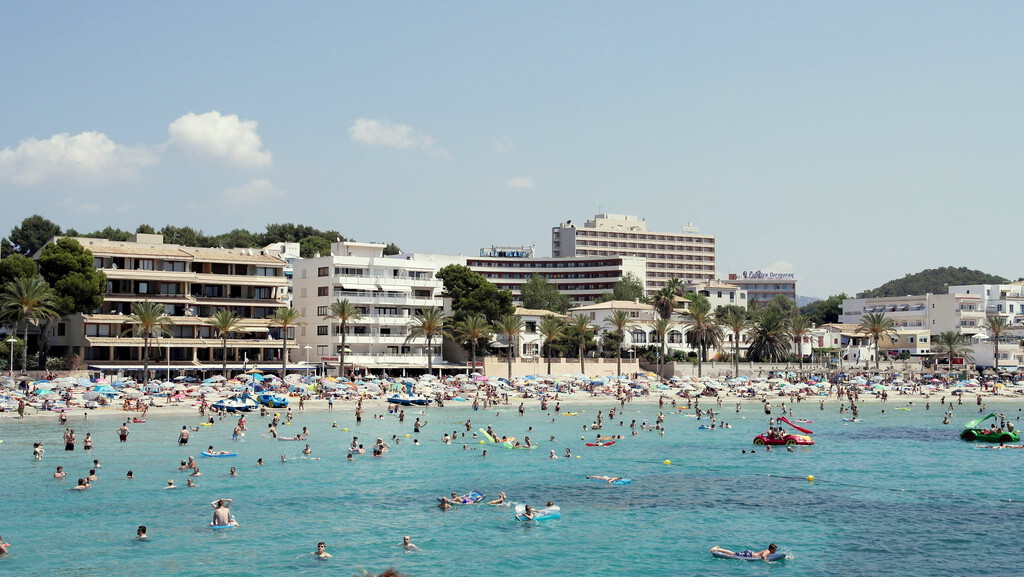 Tras años subiendo los precios, los hosteleros de Mallorca se han encontrado con un problema: los turistas ya no quieren pagarlos