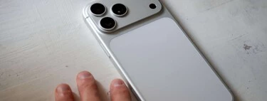 He cogido la costumbre de dejar mi iPhone boca abajo. La batería dura más, pero esa no es la única razón por la que ahora lo hago siempre He cogido la costumbre de dejar mi iPhone boca abajo. La batería dura más, pero esa no es la única razón por la que ahora lo hago siempre