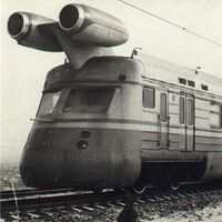 ¿Podría ser posible un tren a reacción? En contra de lo que te dice la lógica: sí, hubo uno, y por supuesto fue cosa de los soviéticos 