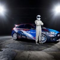 ¡The Stig reaparece! Pero esta vez desde Alemania, en el Gamecon y junto a un Focus RS