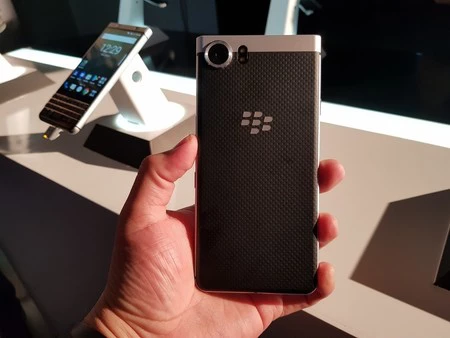 BlackBerry anuncia su muerte (otra vez): TCL dejará de fabricar los smartphones con Android