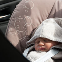 Unos padres olvidan accidentalmente a su recién nacido en el taxi que los llevó a casa desde el hospital