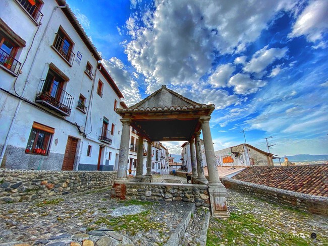 Bajar