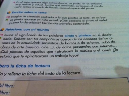 Adoctrinando en los libros de texto: ¿Qué piensas de aquellos que «piratean» la música o el cine?