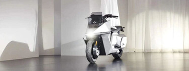 China acaba de lograr algo que Yamaha y Honda llevan años intentando lograr sin éxito: una moto autónoma y autoequilibrada como las de Dragon Ball 