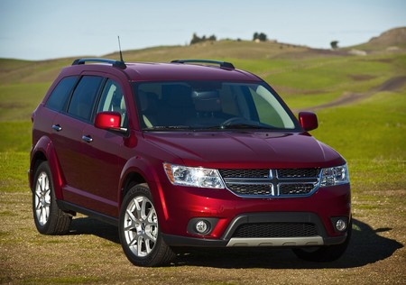 La nueva generación del Dodge Journey podría basarse en el Alfa Romeo Stelvio