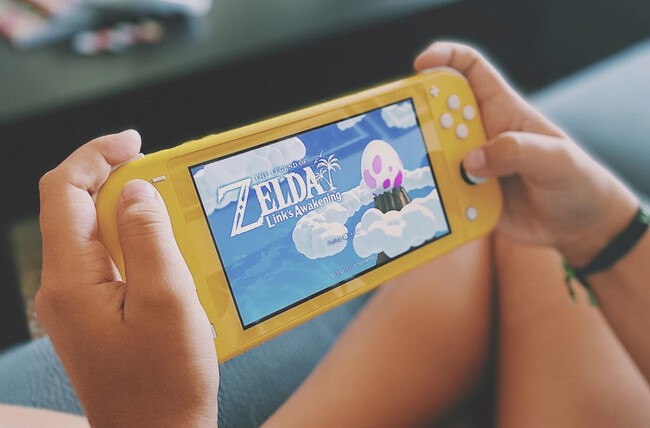 Oferta Nintendo Switch Lite MediaMarkt